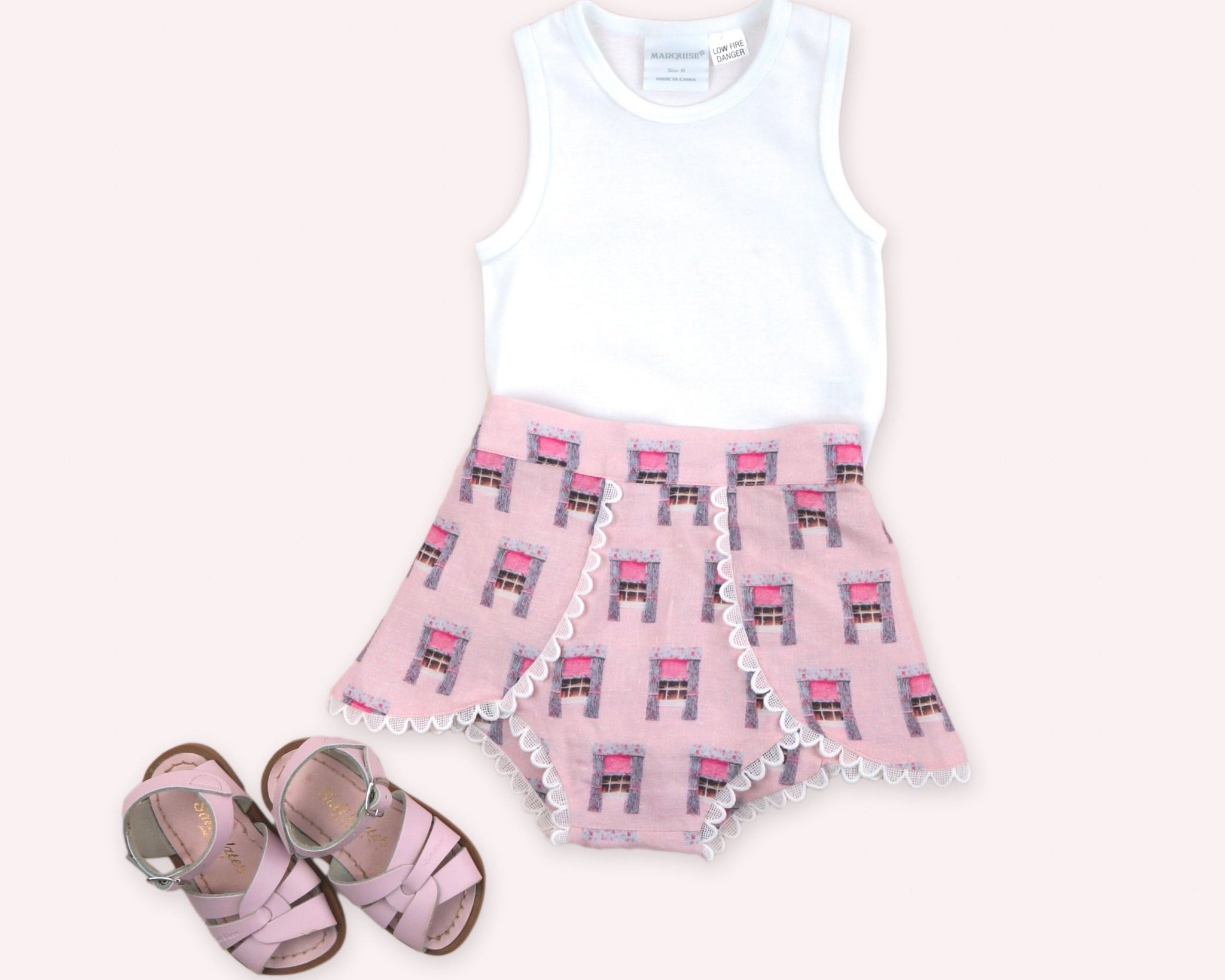 Getting the most out of your little girl's wardrobe - Chloé and Amélie