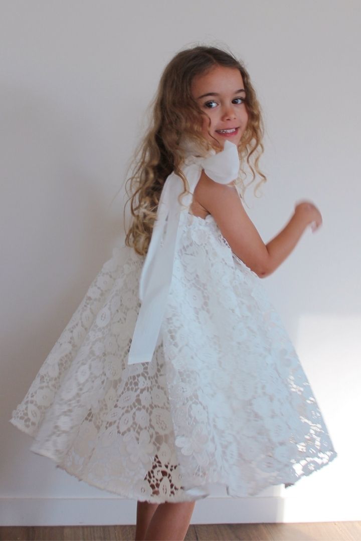 In The Meadows Dress - Lotus Lace – Chloé and Amélie