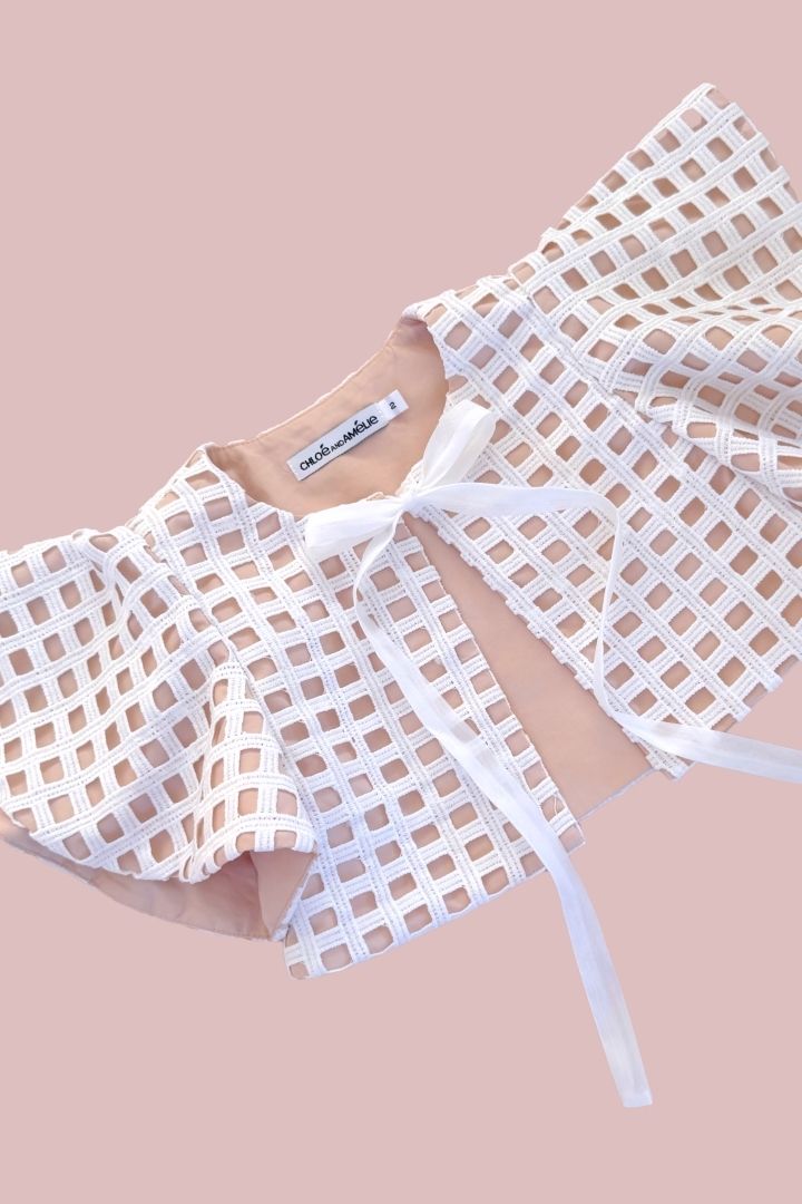 Lumière Wings Cape - Snow White Lattice Lace