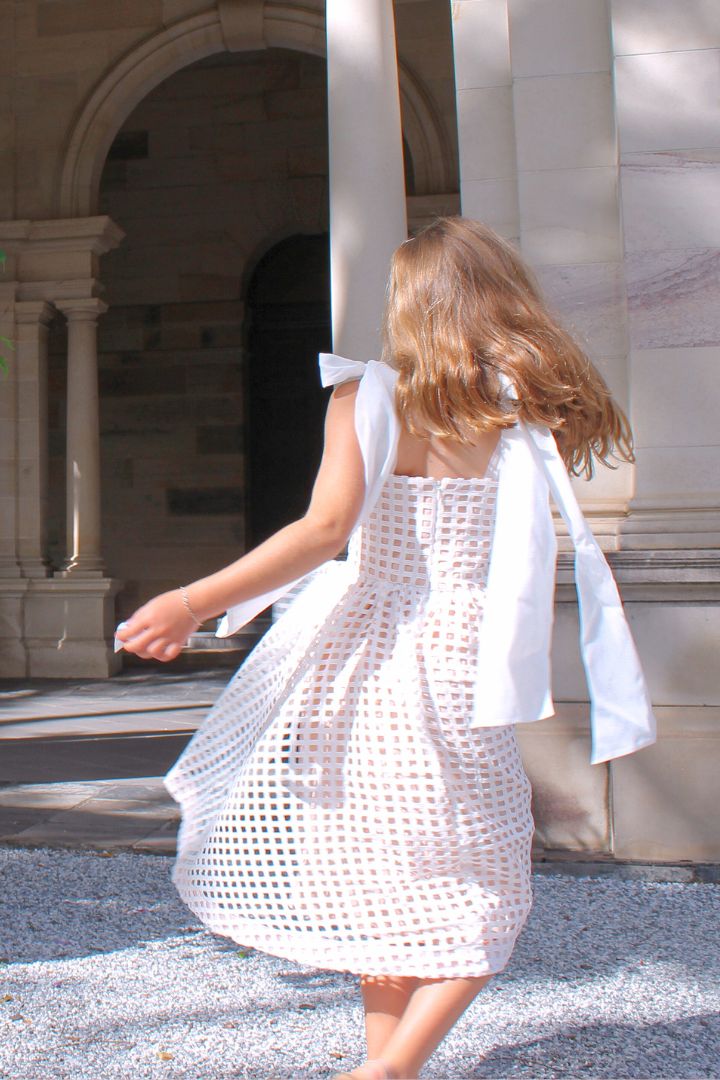 Whispering Wishes Dress - Snow White Lattice Lace – Chloé and Amélie