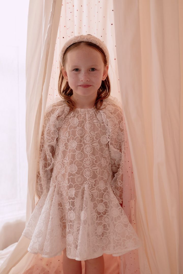 Chloé and Amélie クロエアンドアメリ　ベビードレス Dream Weaver Dress - Lattice Roses – Chloé and Amélie
