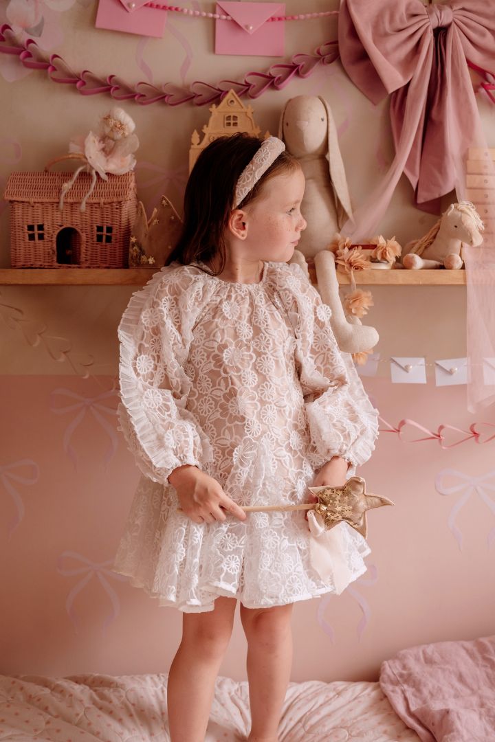 Day Dreamer Dress - Snow White Botanica