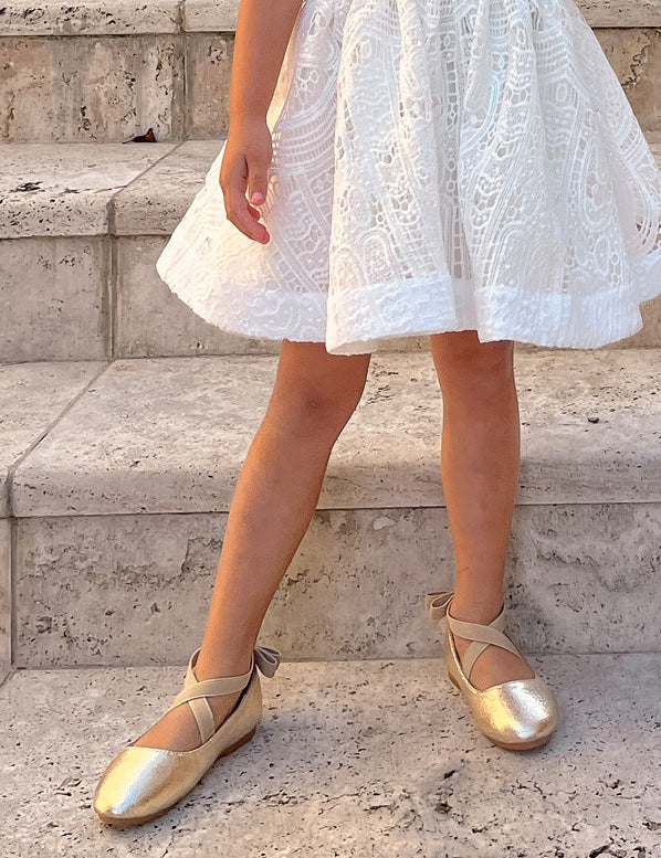 Ballet Flats Gold – Chloé and Amélie - Main Image