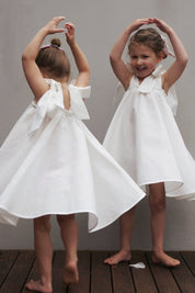 Bow Hair Accessory - Antique White - Chloé and Amélie