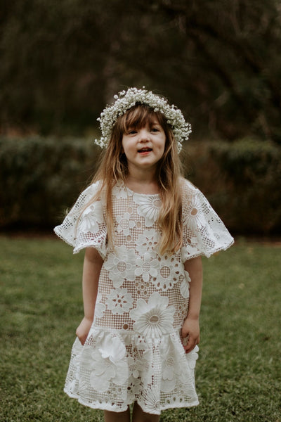 Hearts Flutter Dress - Snow White 70's Lace - Chloé and Amélie