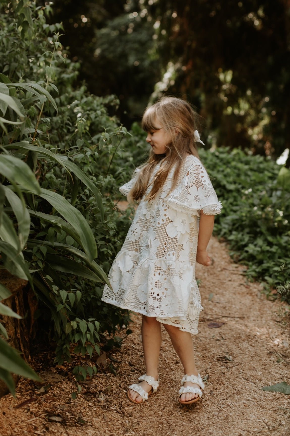 Hearts Flutter Dress - Snow White 70's Lace - Chloé and Amélie