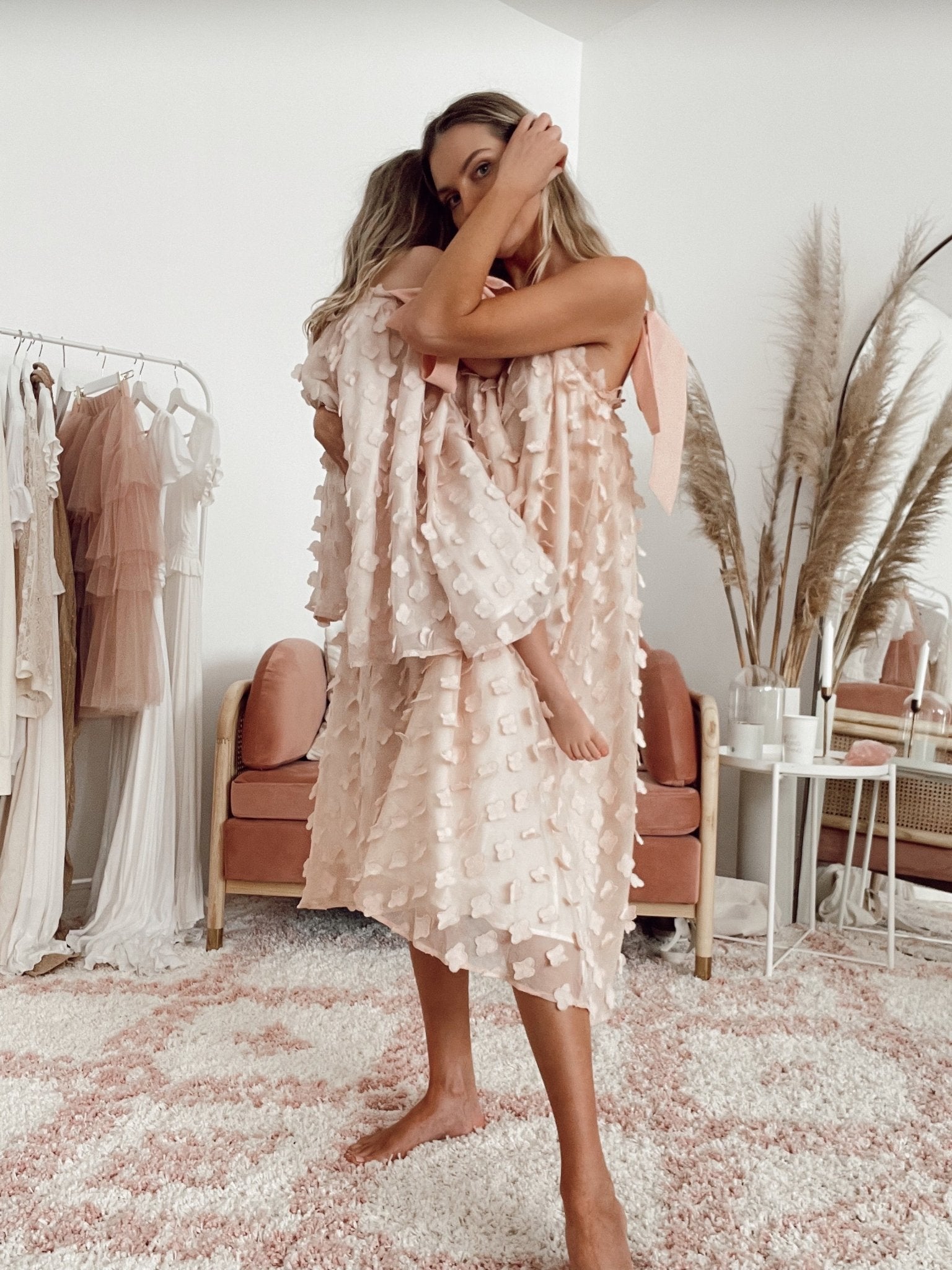 美品✩chloe and amelie✩in the meadows dress In The Meadows Dress - Snow White – Chloé and Amélie