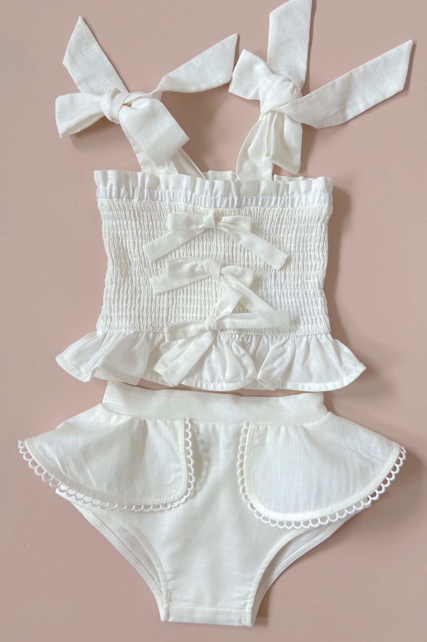 STYLE SET: Pocket Full of Posies Top and Made Them Cry Shortie Shorts - Antique White - Chloé and Amélie